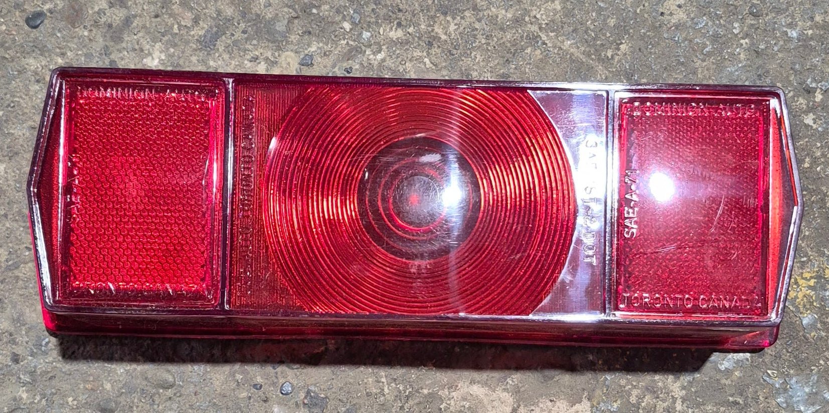 Used RARE Dominion Auto Tail Light Replacement Lens - Young Farts RV Parts