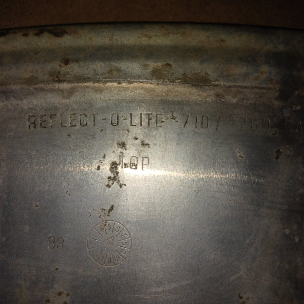 Used Reflect-O-Lite 710/750 License Plate Bracket - Young Farts RV Parts