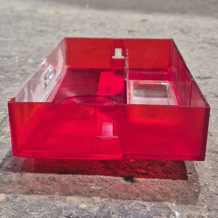 Used Reflect-O-Lite Tail Light Replacement Lens - SAE-AILRST-73 D.O.T. , No. 910-950 - Young Farts RV Parts