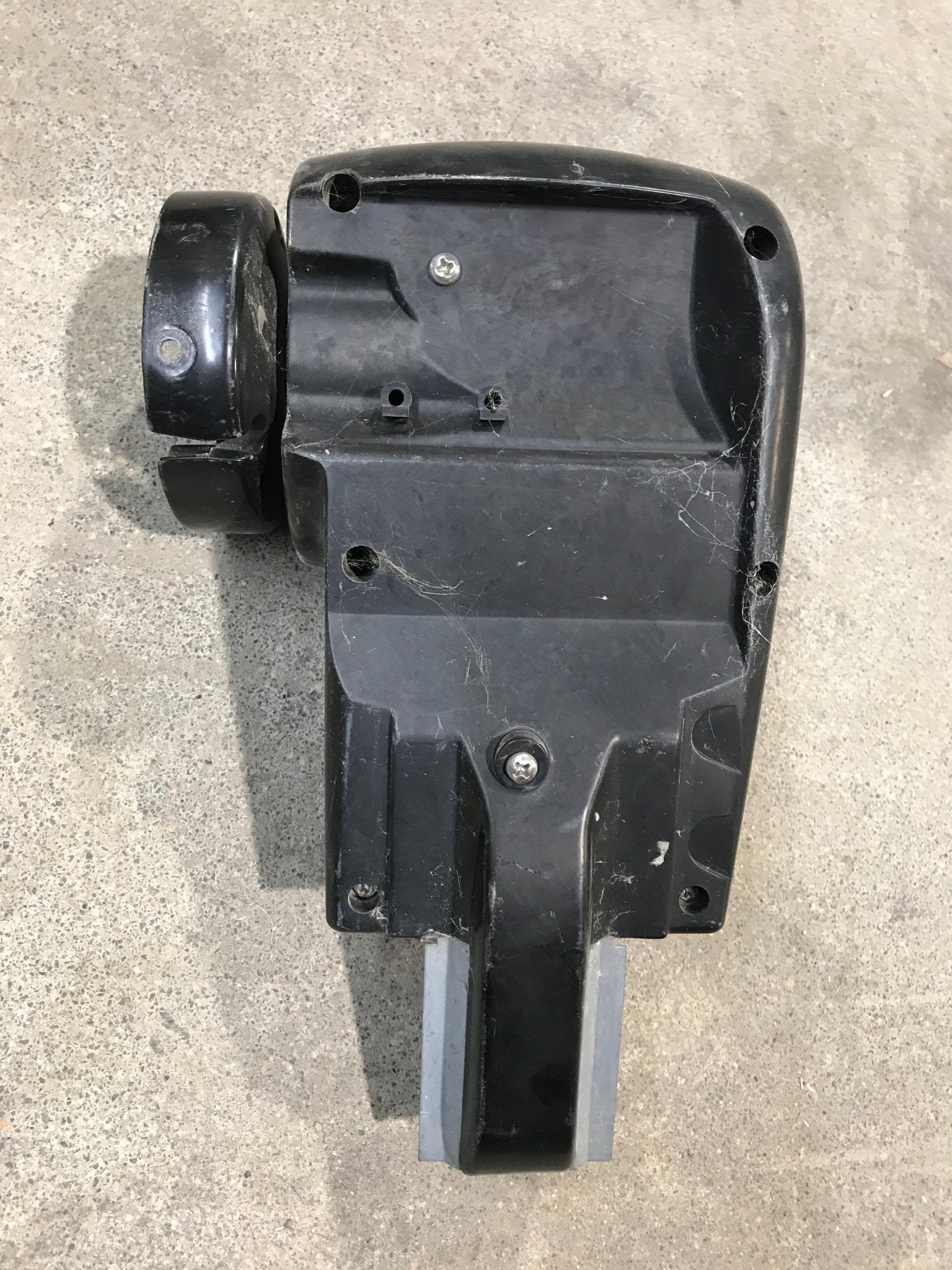 Used RV Carefree TRAVL'R Idler Awning Head - Young Farts RV Parts