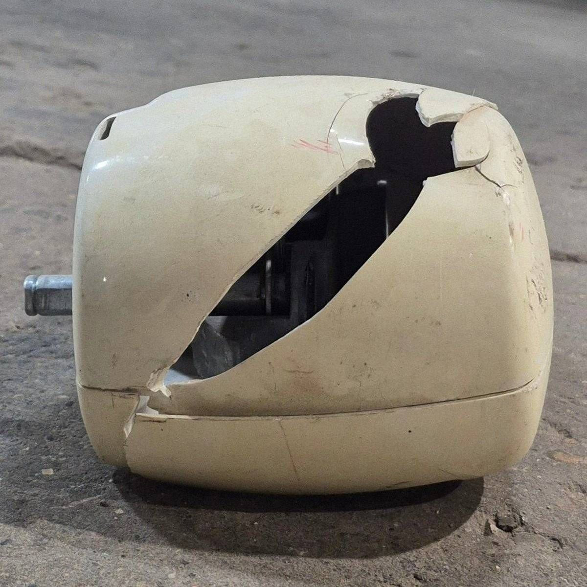 Used RV Carefree TRAVL'R Idler Awning Head Assembly - R001327WHT - Young Farts RV Parts