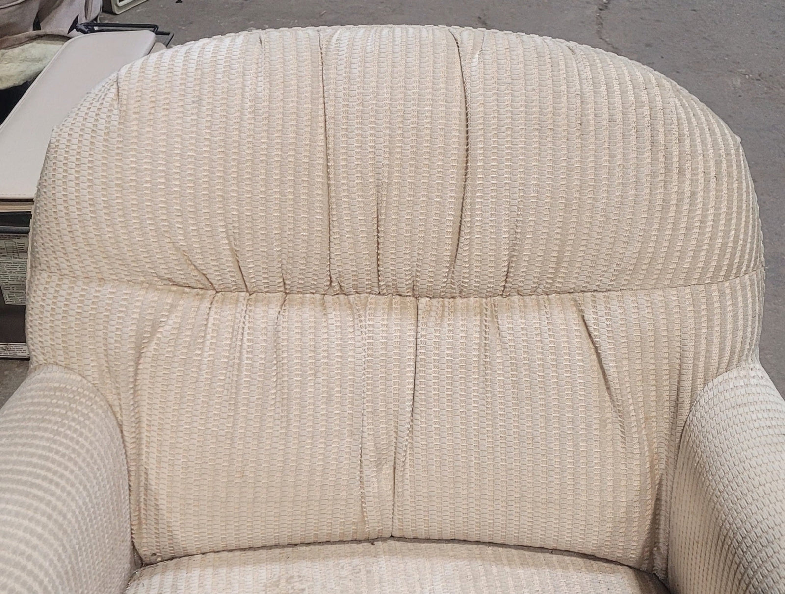 Used RV Chair - 33