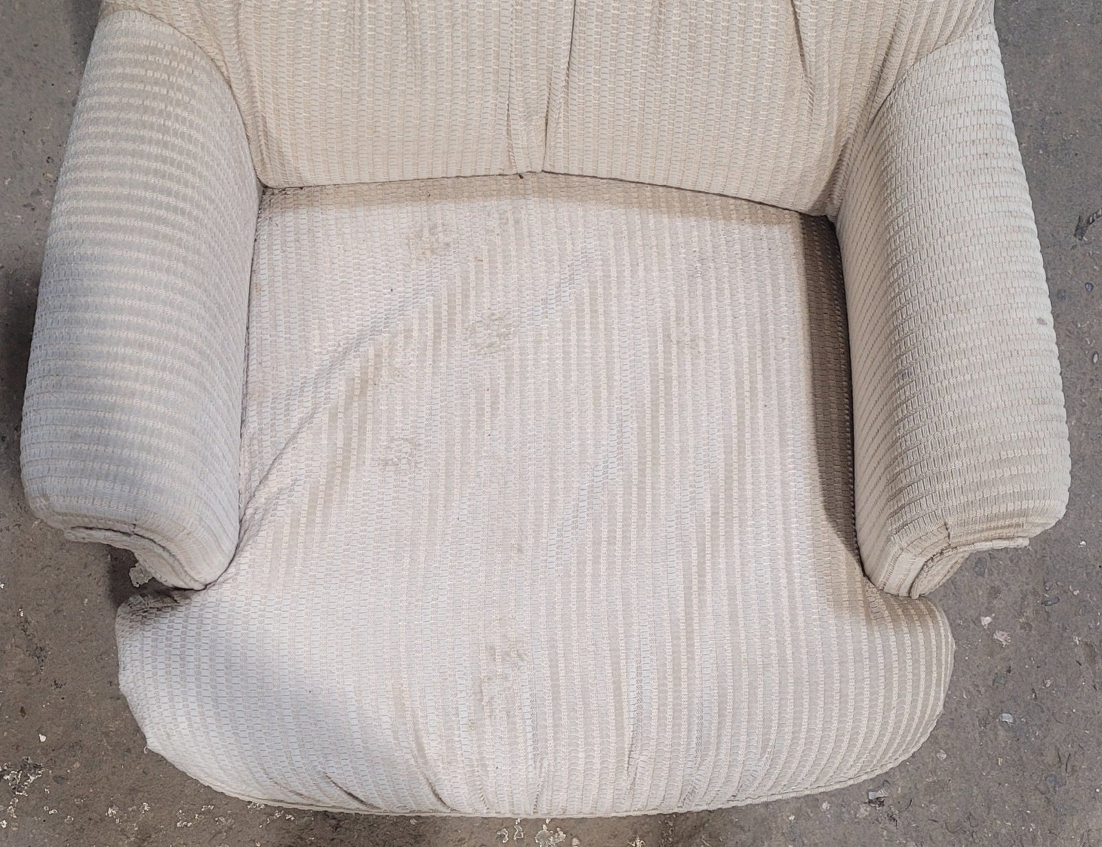 Used RV Chair - 33
