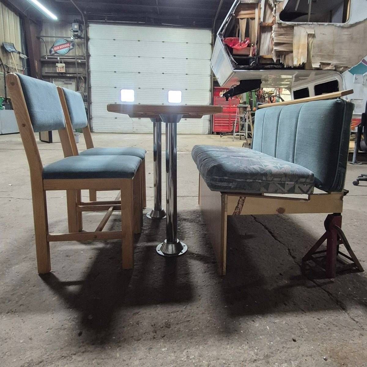 Used RV Dining Table Set - 4 piece - Young Farts RV Parts