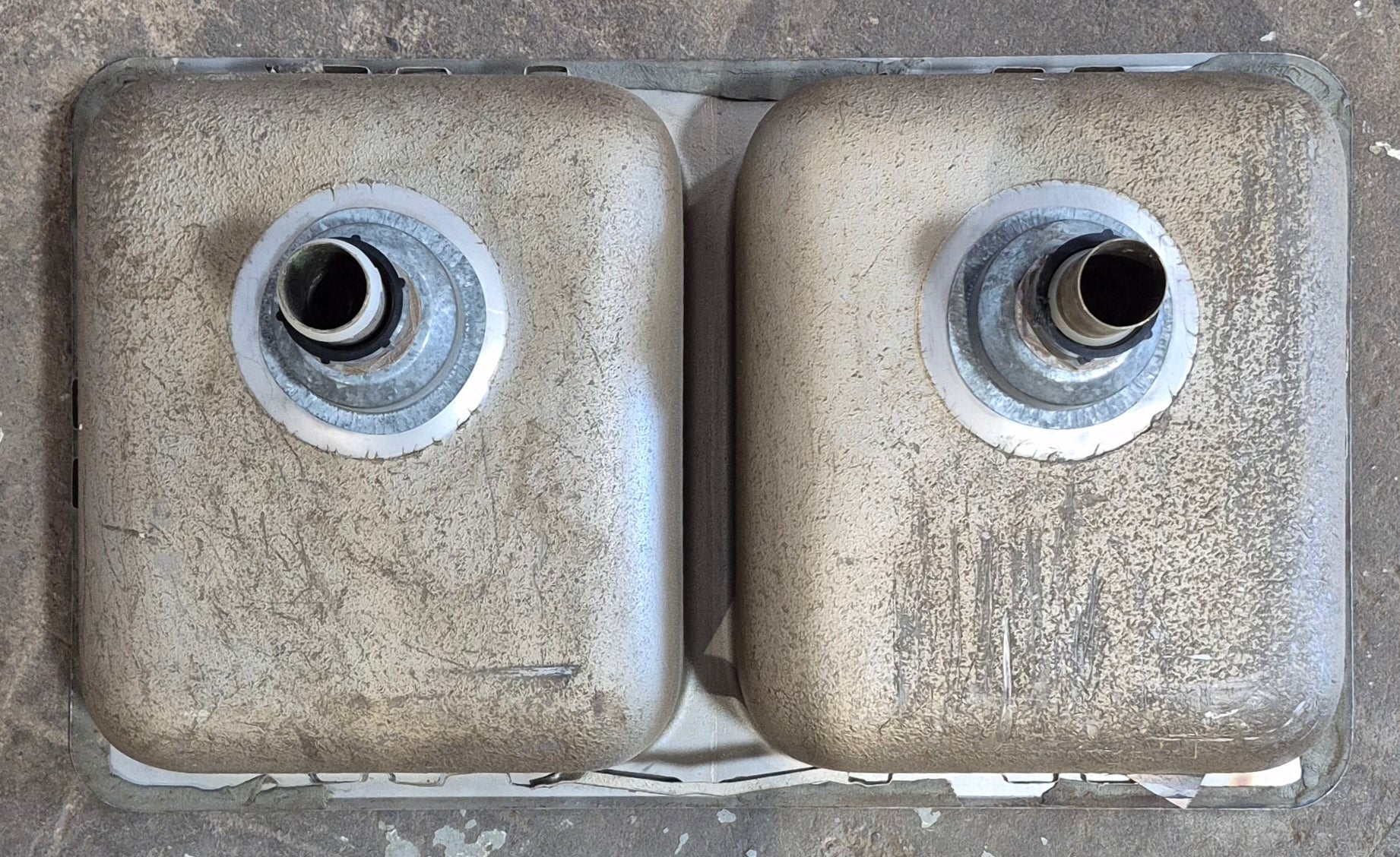 Used RV Double Kitchen Sink 27 3/8” W x 16 1/8” L - Young Farts RV Parts