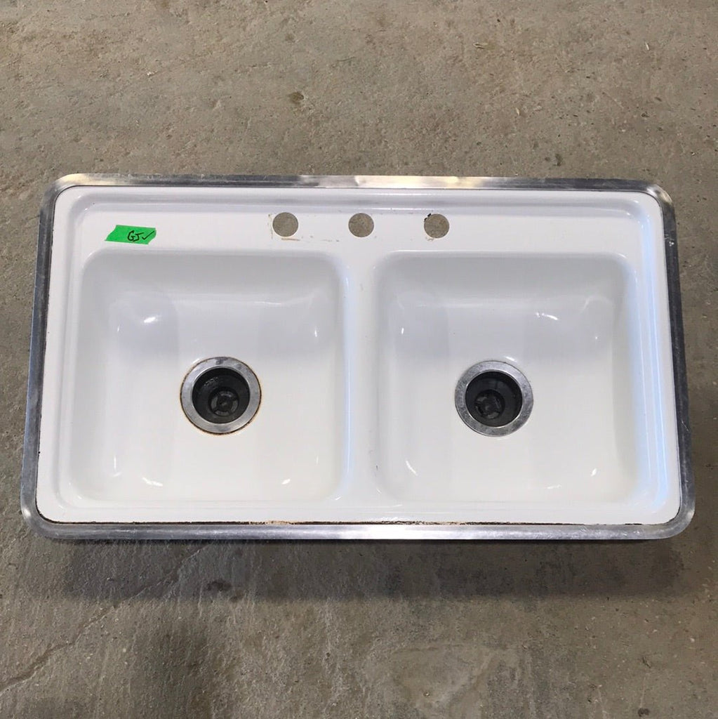 Used RV Double Kitchen Sink 33” W x 19” L - Young Farts RV Parts