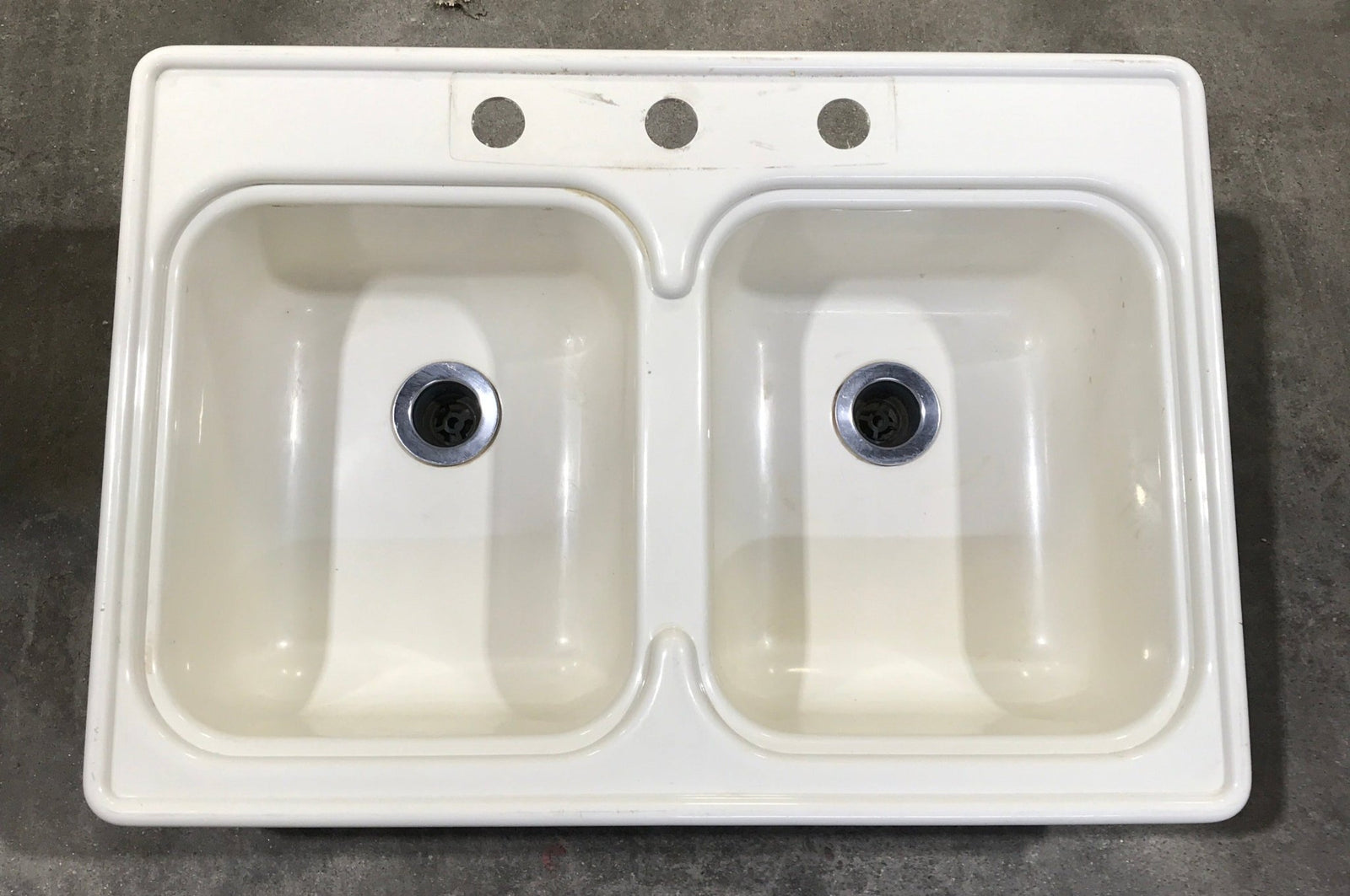 Used RV Kitchen Sink 25” W X 17 1/2” L - Young Farts RV Parts