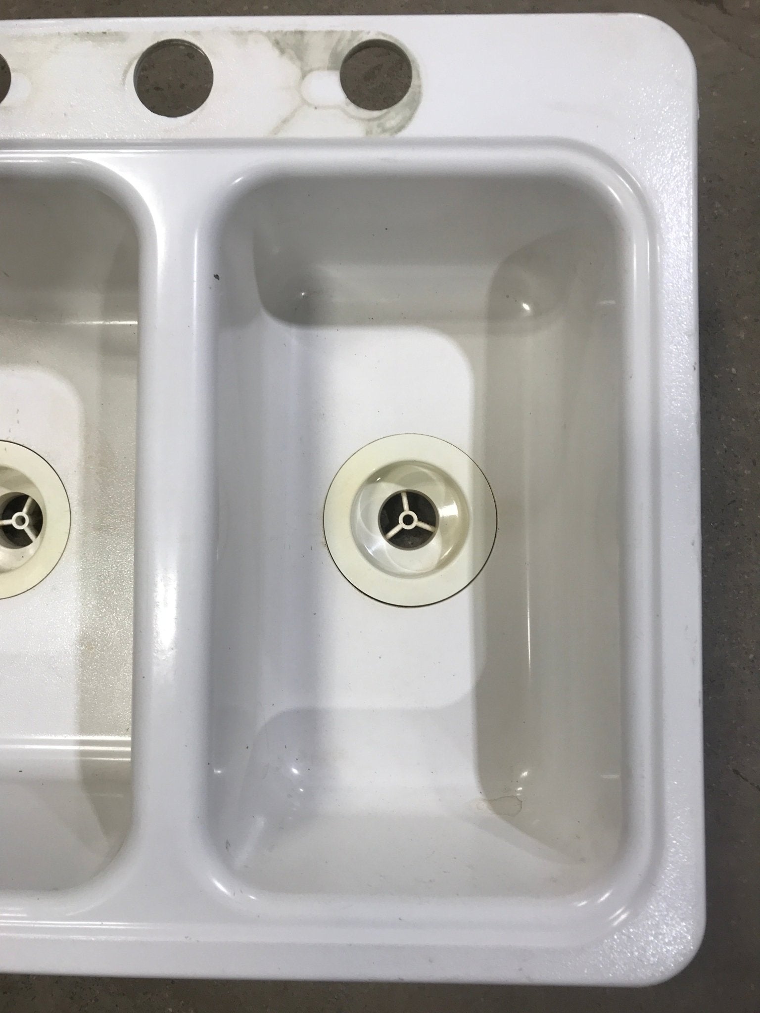 Used RV Kitchen Sink 25” W x 19” L - Young Farts RV Parts