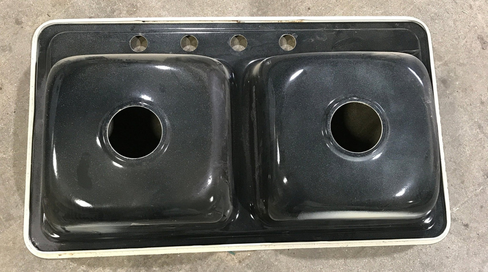 Used RV Kitchen Sink 33” L X 19” W - Young Farts RV Parts