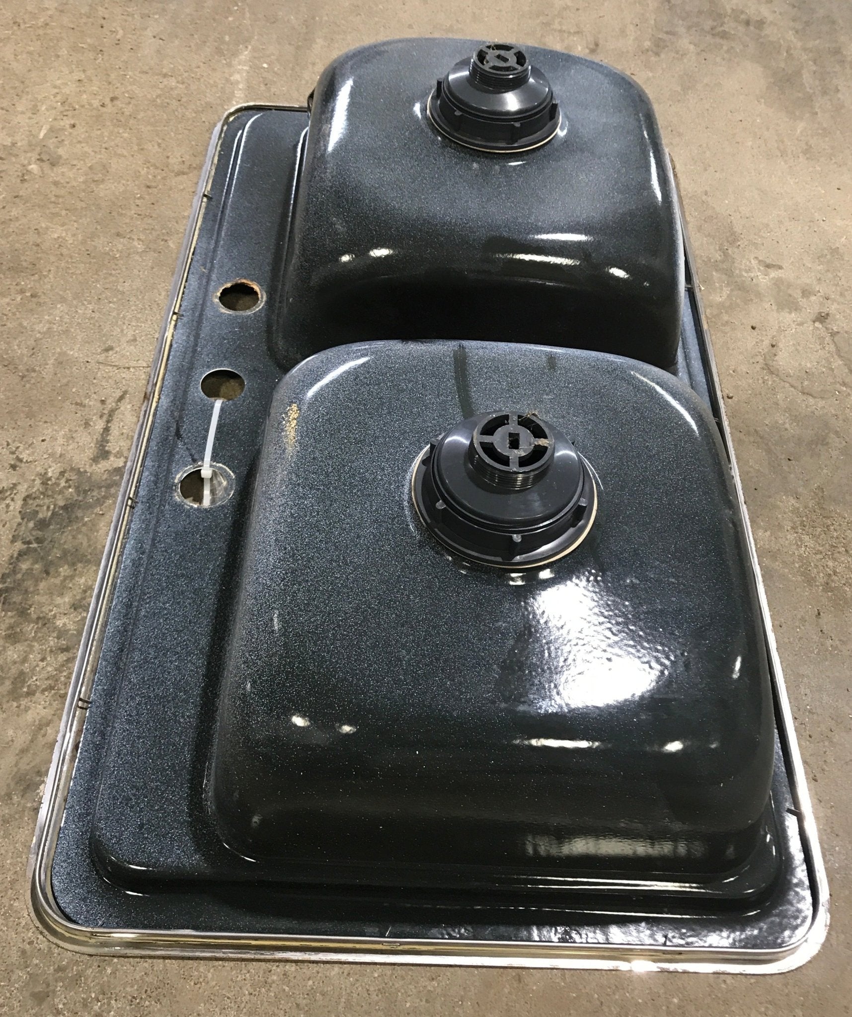 Used RV Kitchen Sink 33” W X 19” L - Young Farts RV Parts