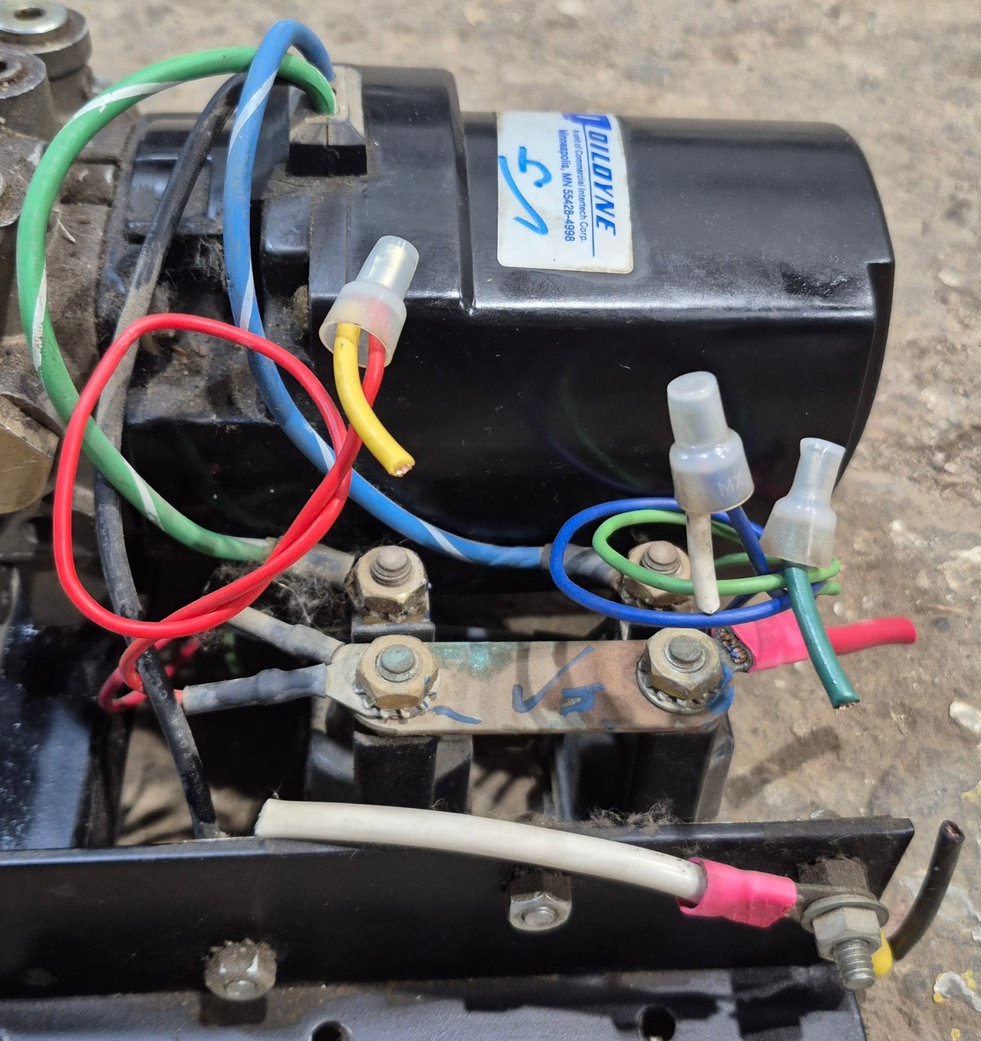 Used RV Slide Out Hydraulic Pump/Motor Assembly - Young Farts RV Parts