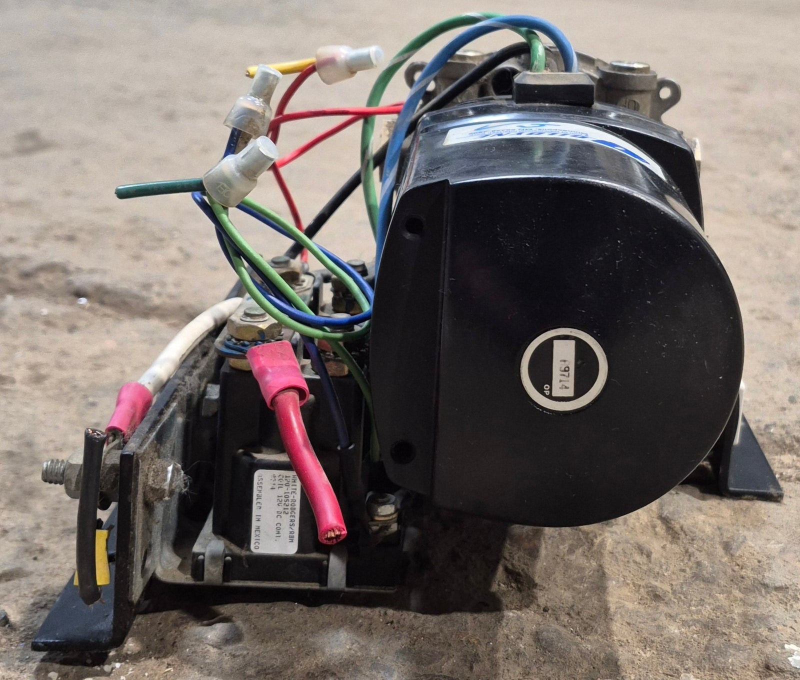 Used RV Slide Out Hydraulic Pump/Motor Assembly - Young Farts RV Parts