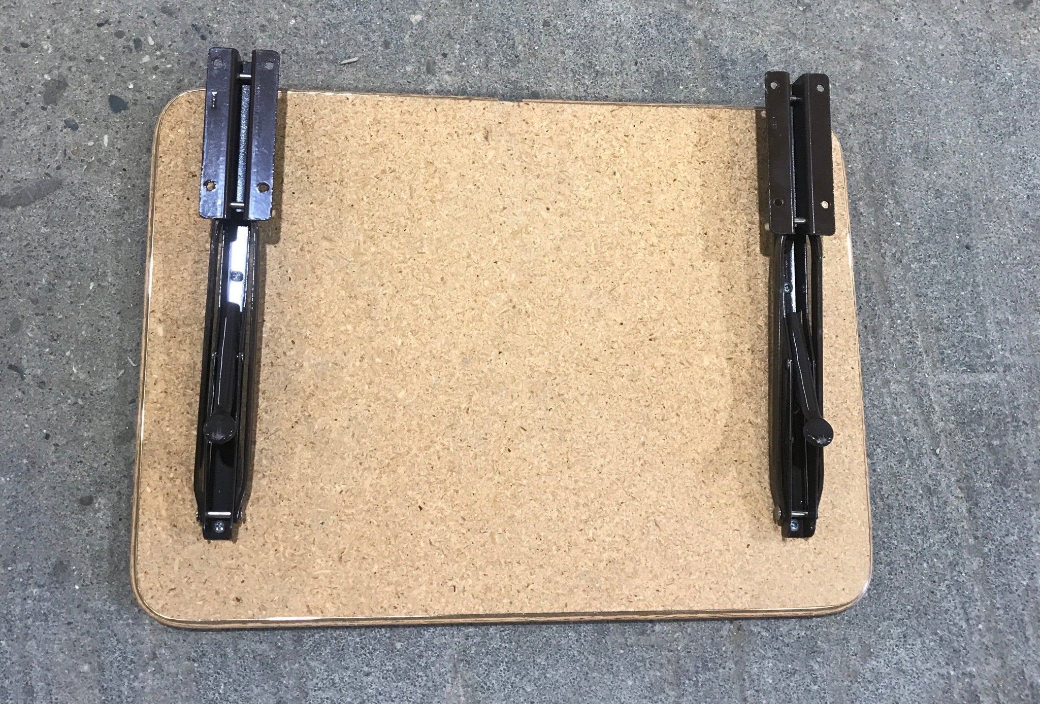 Used RV Table Top 18" W X 13 1/4" H - Young Farts RV Parts