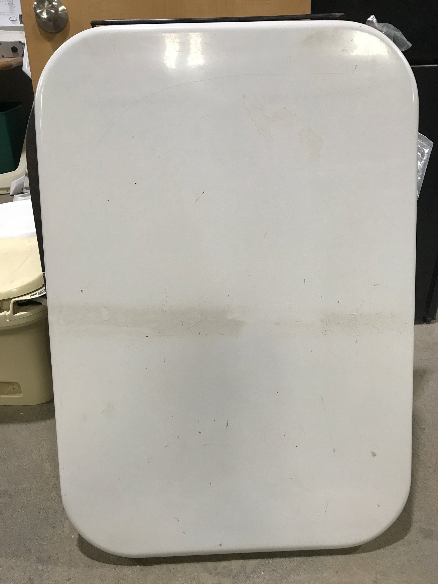 Used RV Table Top 27 1/2" x 39 3/4" - Young Farts RV Parts