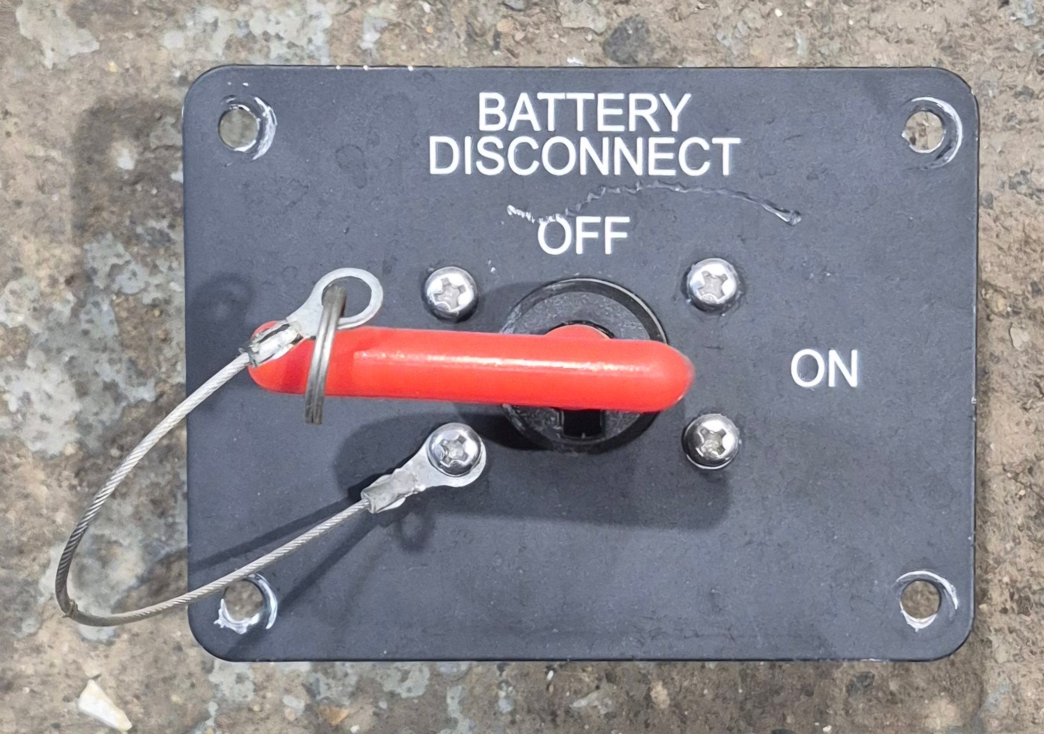 Used Seaworld Battery Disconnect Switch - EK30040 - Young Farts RV Parts