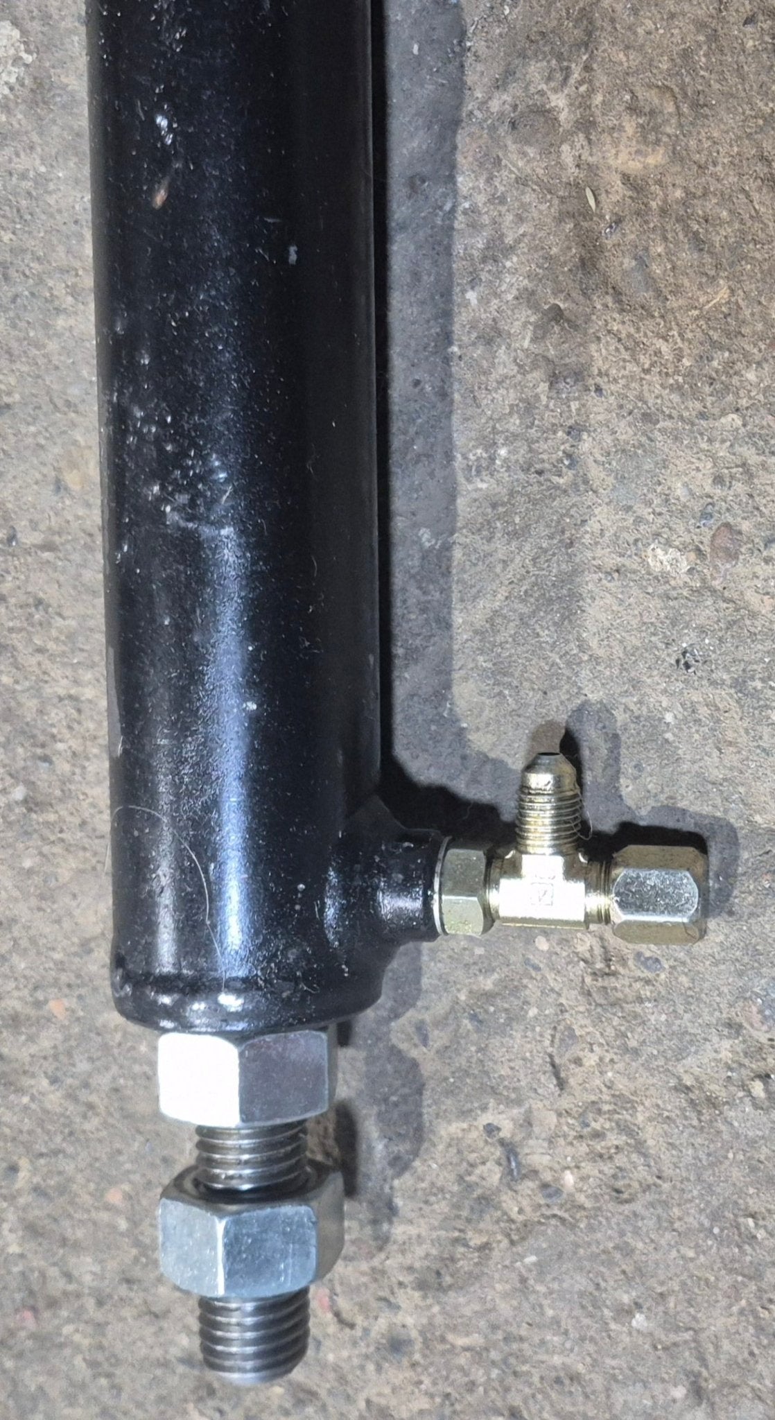 Used Slide Out Hydraulic Ram/ Cylinder - 25000 PSI - Young Farts RV Parts