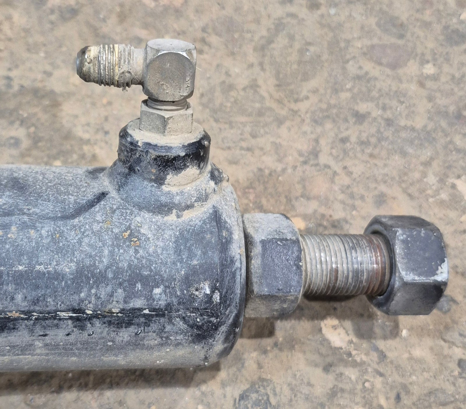 Used Slide Out Hydraulic Ram/ Cylinder - Young Farts RV Parts