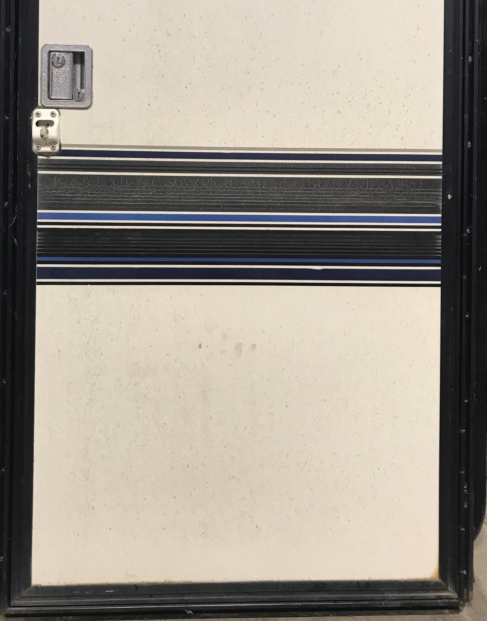 Used Square Corner Entry Door 30 1/4" H x 70 1/4" W - Young Farts RV Parts