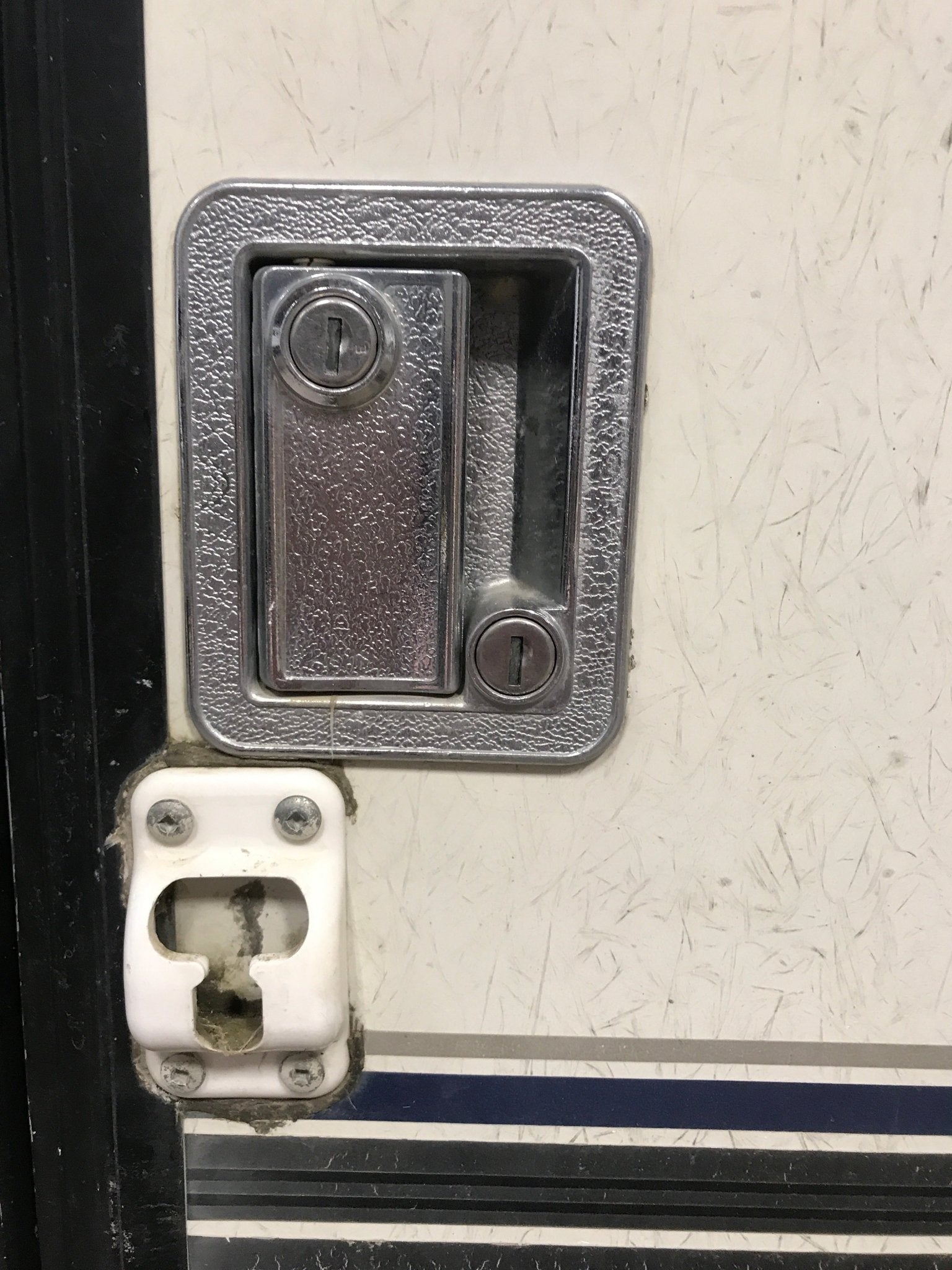 Used Square Corner Entry Door 30 1/4" H x 70 1/4" W - Young Farts RV Parts