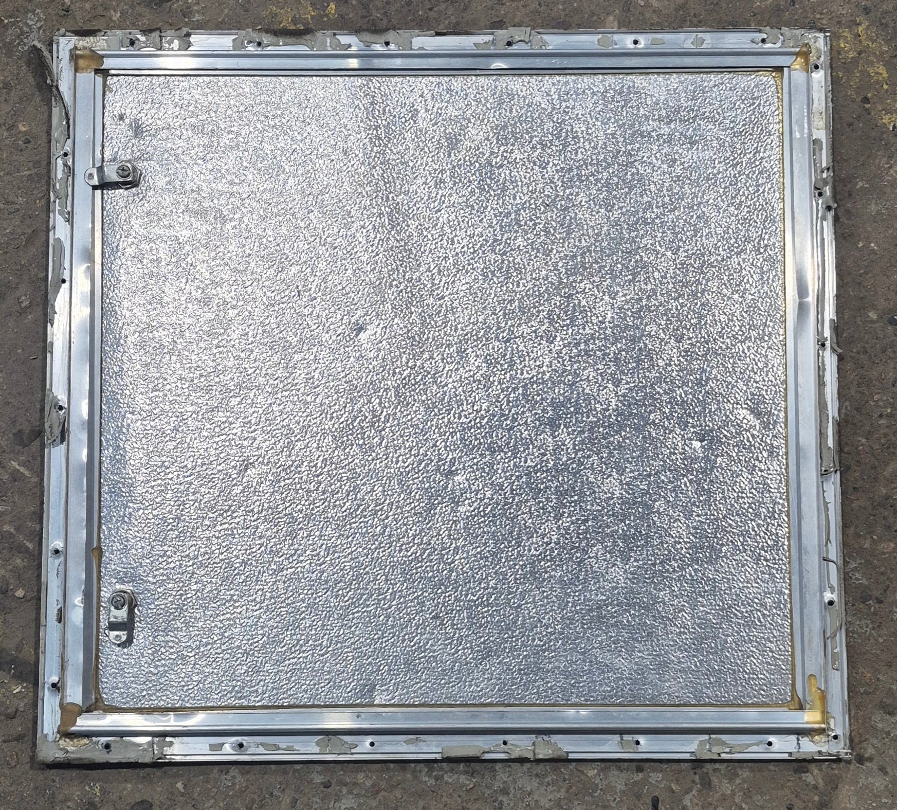 Used Square Cornered Cargo Door 25 3/4" x 23 3/4" x 3/4" D - Young Farts RV Parts