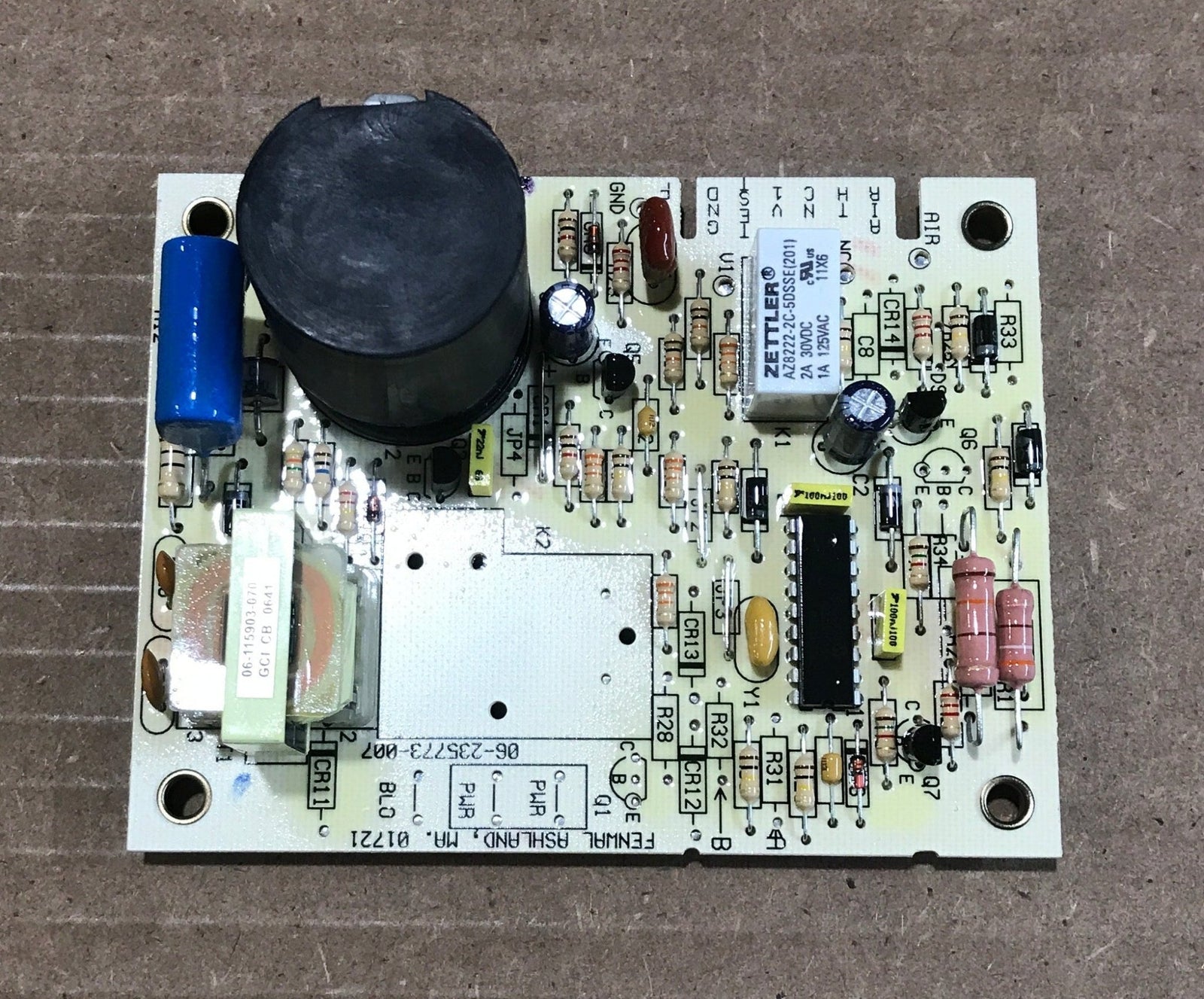 Used Suburban Ignition Control Circuit Board - 521099 - Young Farts RV Parts