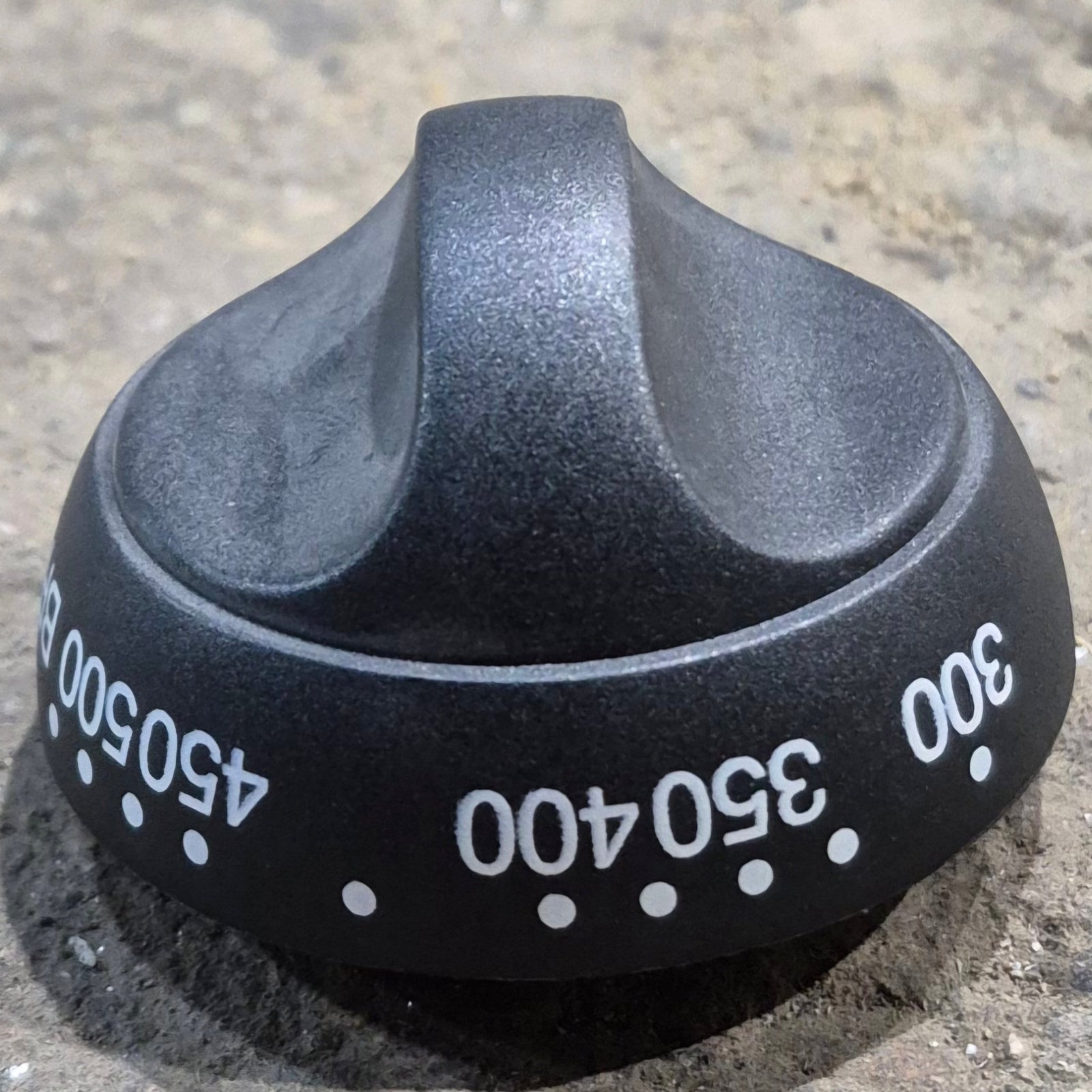 Used Suburban Oven Control Knob - 140255 - Young Farts RV Parts