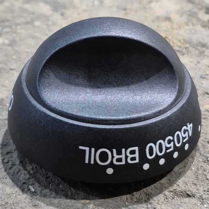 Used Suburban Oven Control Knob - 140255 - Young Farts RV Parts