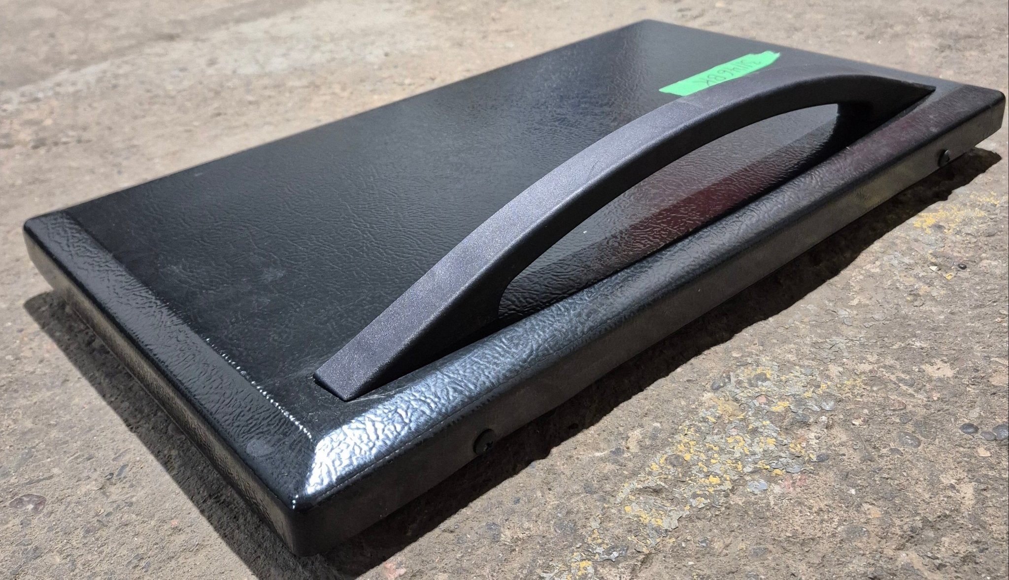 Used Suburban Oven Door, 20 7/8" W x 12 1/4" H - 31146BK - Young Farts RV Parts