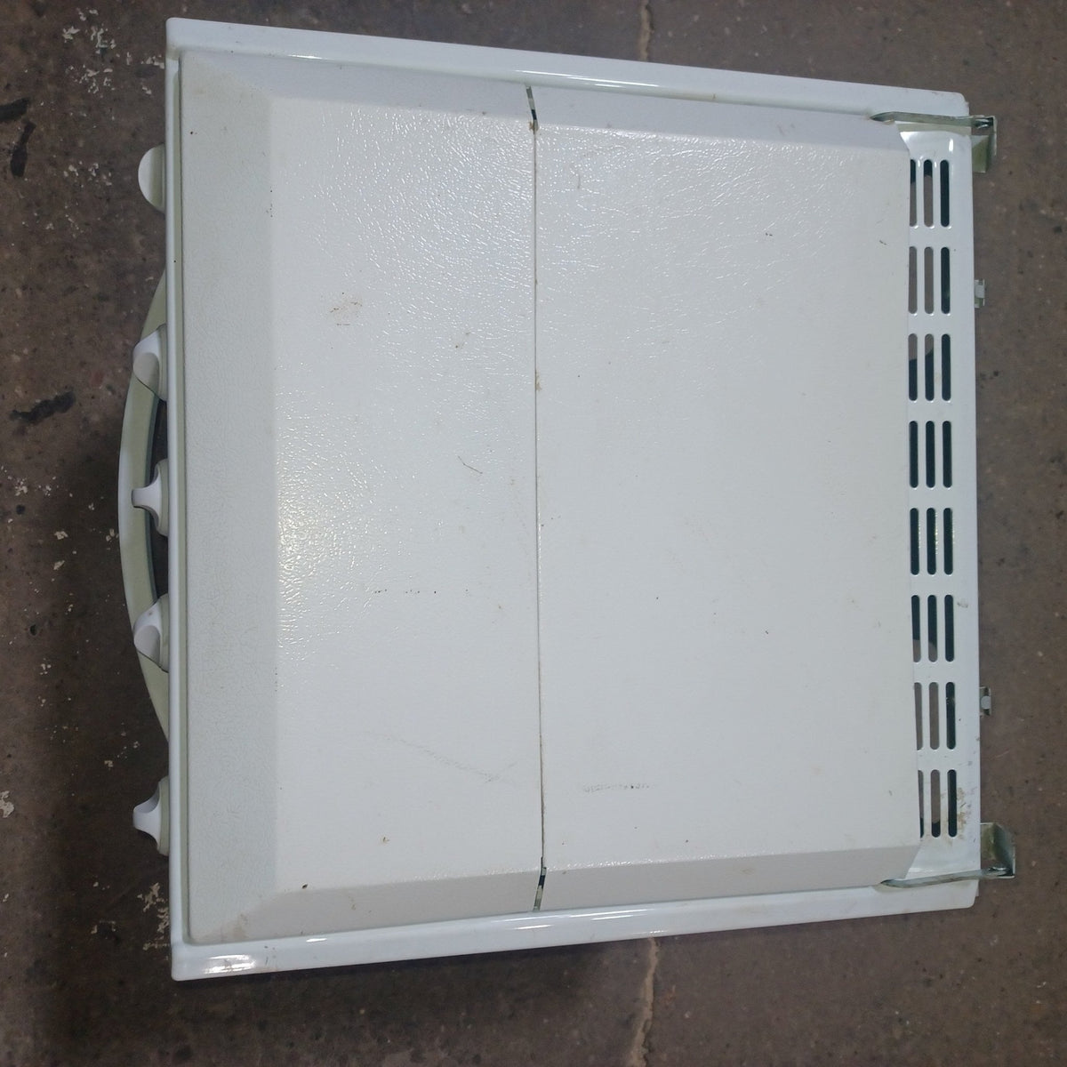Used Suburban Range Stove 3 Burner - SRNA3SWWE - Young Farts RV Parts