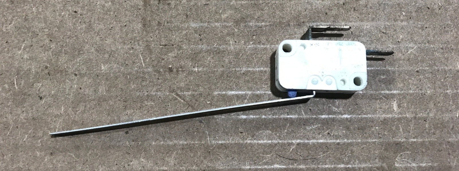 USED Suburban Sail Switch 232261 - Young Farts RV Parts