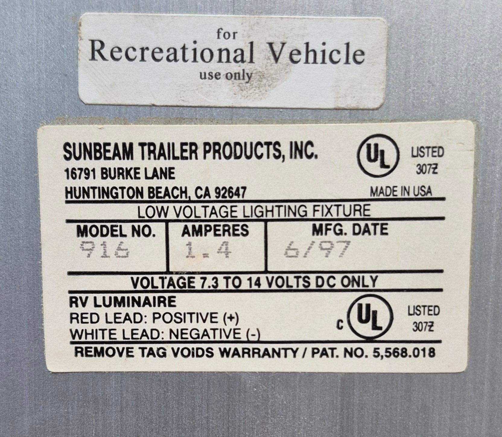 Used Sunbeam Dual Fluorescent Light Fixture Model 916 - Young Farts RV Parts