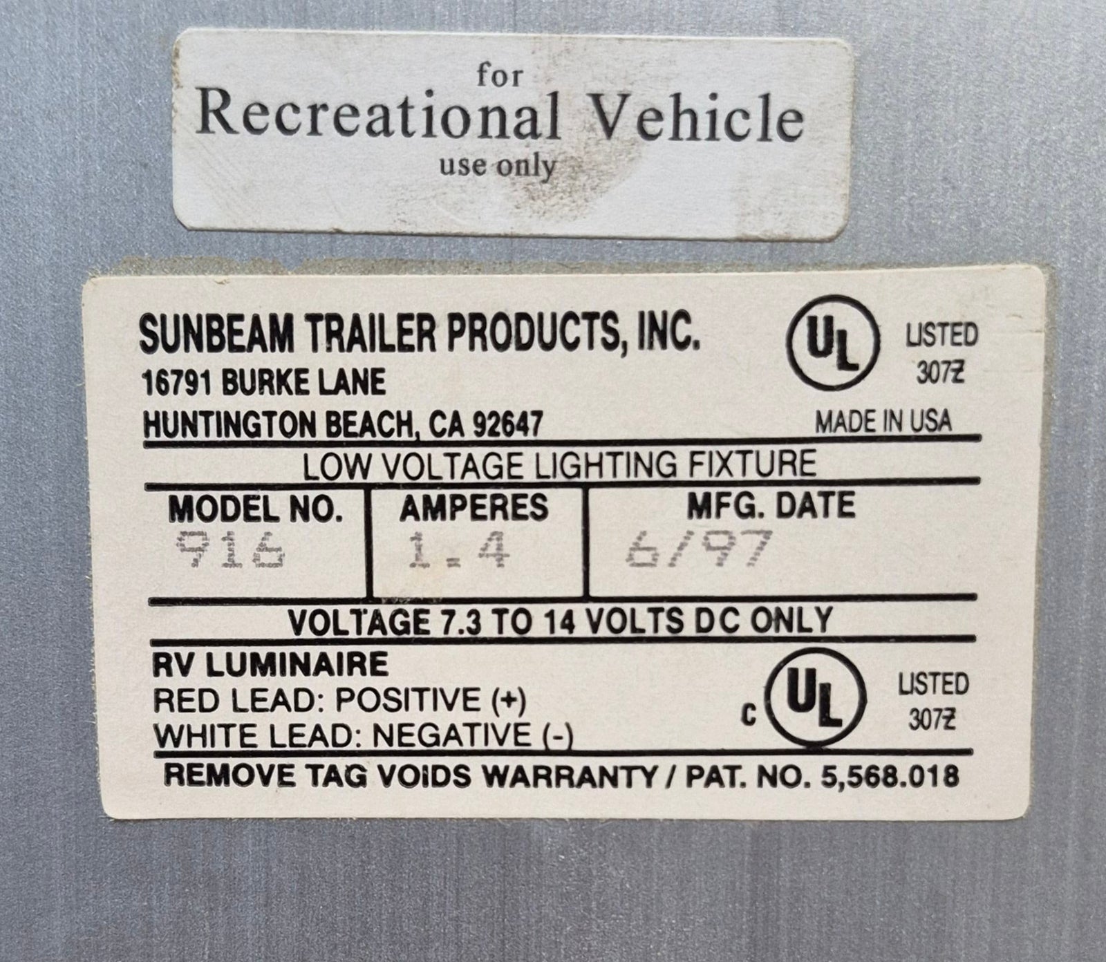 Used Sunbeam Dual Fluorescent Light Fixture Model 916 - Young Farts RV Parts