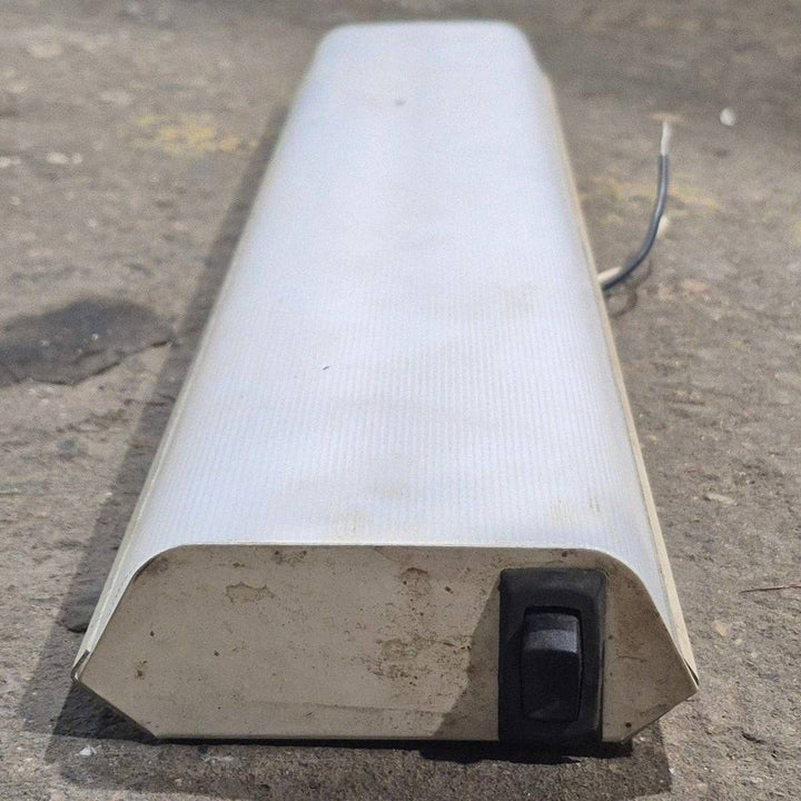 Used Thin-Lite Single Fluorescent Light Fixture - Model 115 - Young Farts RV Parts