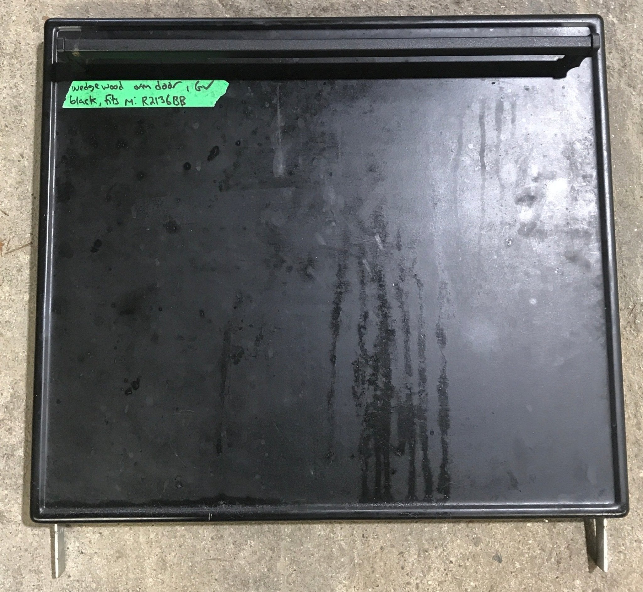 USED WEDGEWOOD OVEN DOOR 19" X 16 1/2"D R2136BB - Young Farts RV Parts