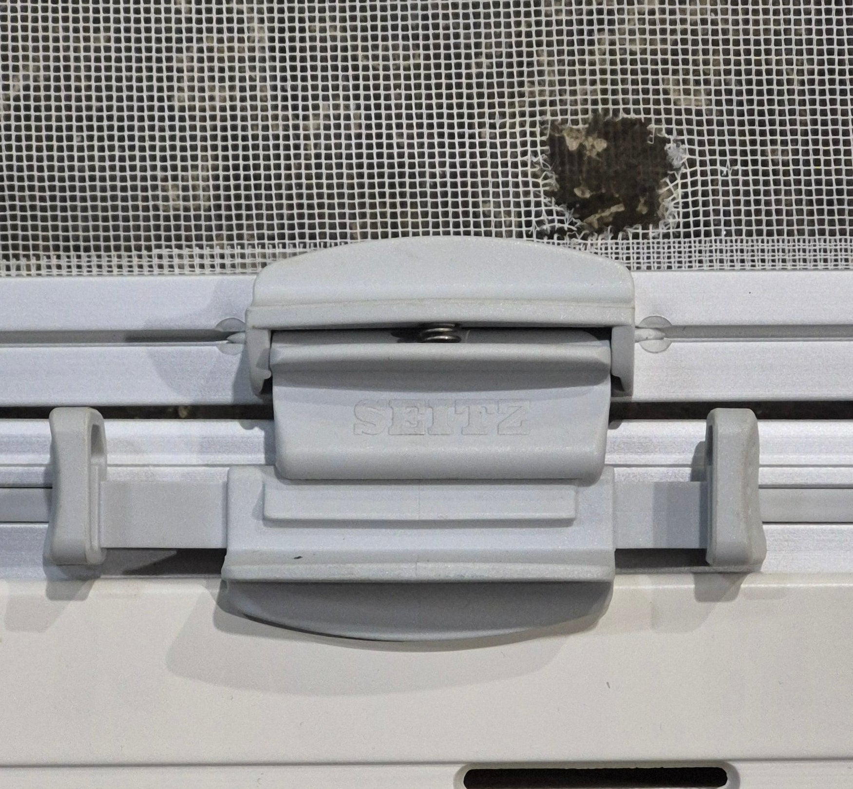 Used White Radius Emergency Opening Window : 18 7/8" W x 16 7/8" H x 1" D - Young Farts RV Parts
