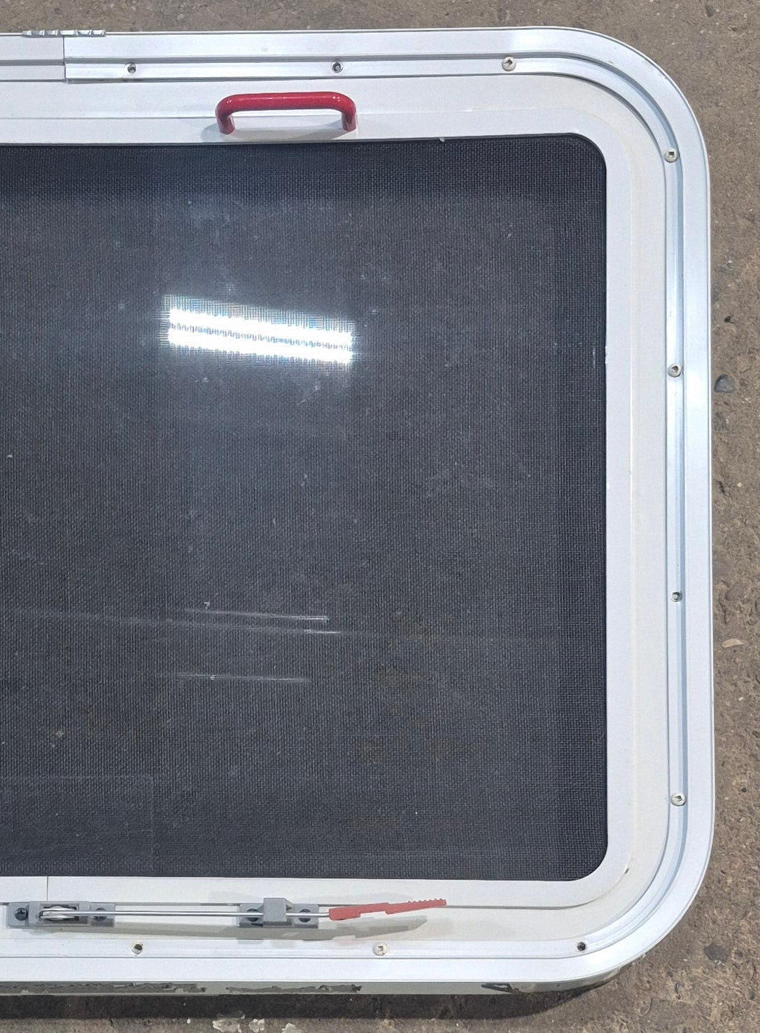 Used White Radius Emergency Opening Window : 29 1/4" W x 21 1/4" H x 1 7/8" D - Young Farts RV Parts