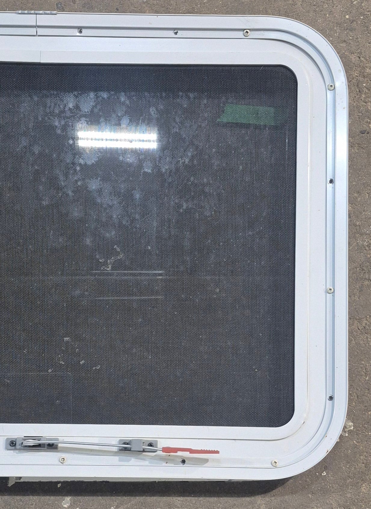 Used White Radius Emergency Opening Window : 29 1/4" W x 21 1/4" H x 1 7/8" D - Young Farts RV Parts