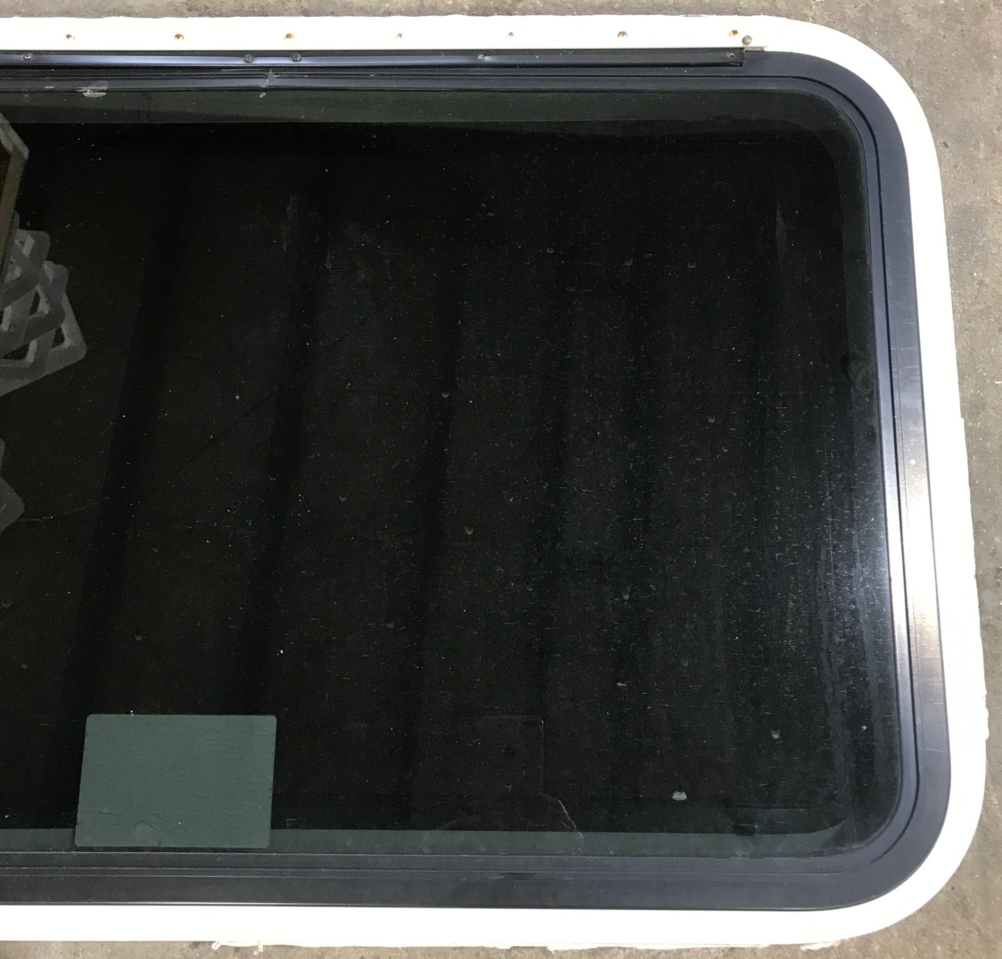 Used White Radius Emergency Opening Window : 35 1/2" W x 21 1/4" H x 1 7/8" D - Young Farts RV Parts