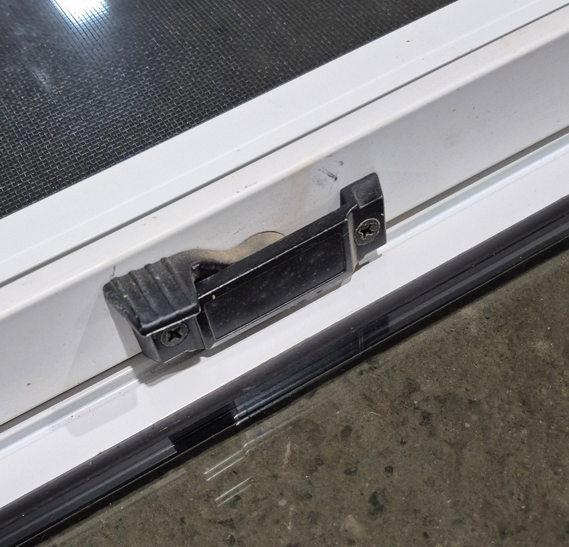 Used White Radius Emergency Opening Window : 41 1/4" W x 28 1/2" H x 2" D - Young Farts RV Parts