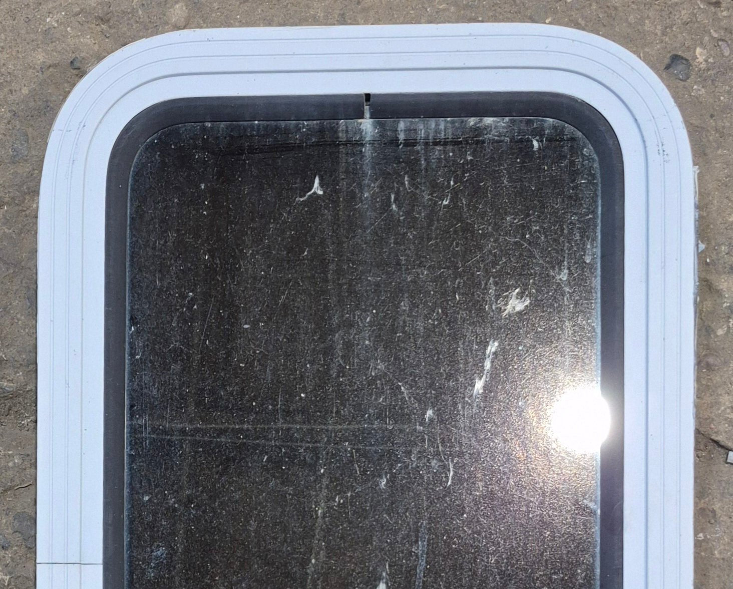 Used White Radius Non Opening Window : 13 1/2