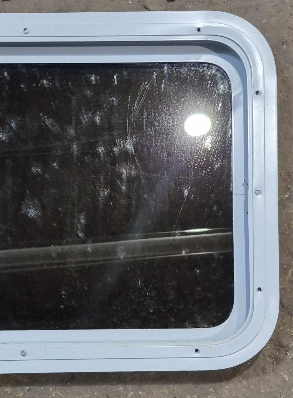 Used White Radius Non Opening Window : 24