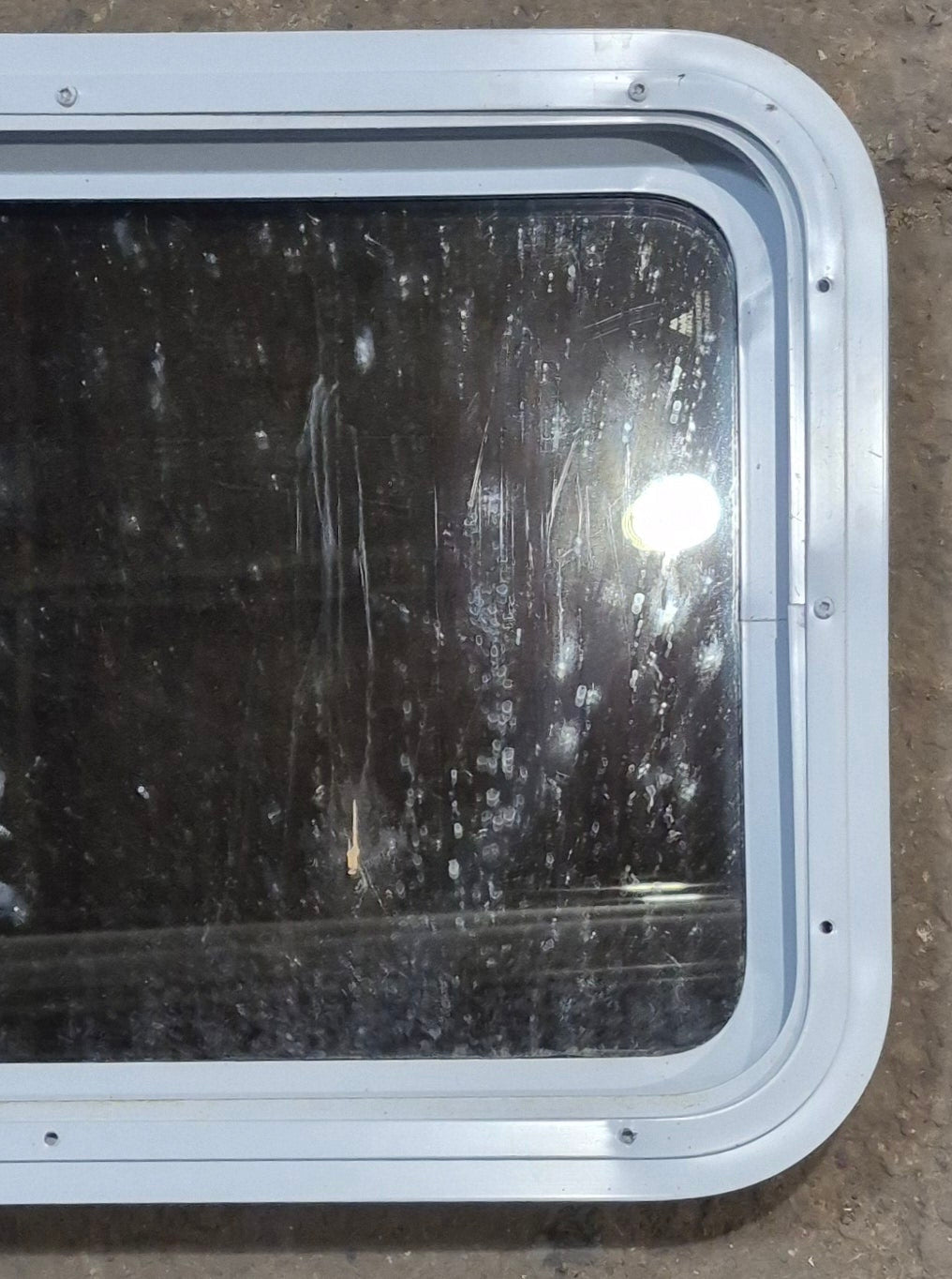 Used White Radius Non Opening Window : 24