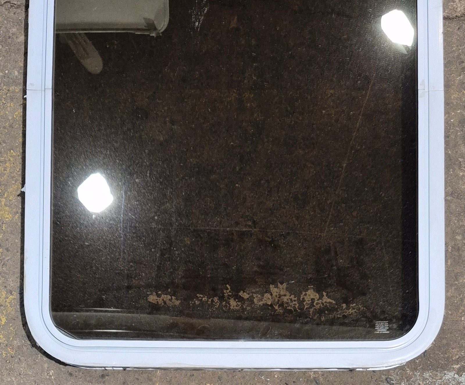 Used White Radius Non Opening Window : 26 1/4