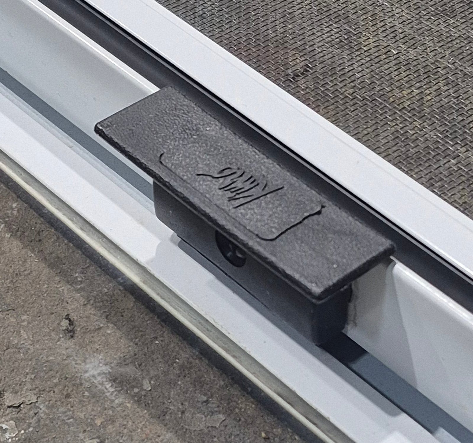 Used White Radius Opening Window : 23 1/2