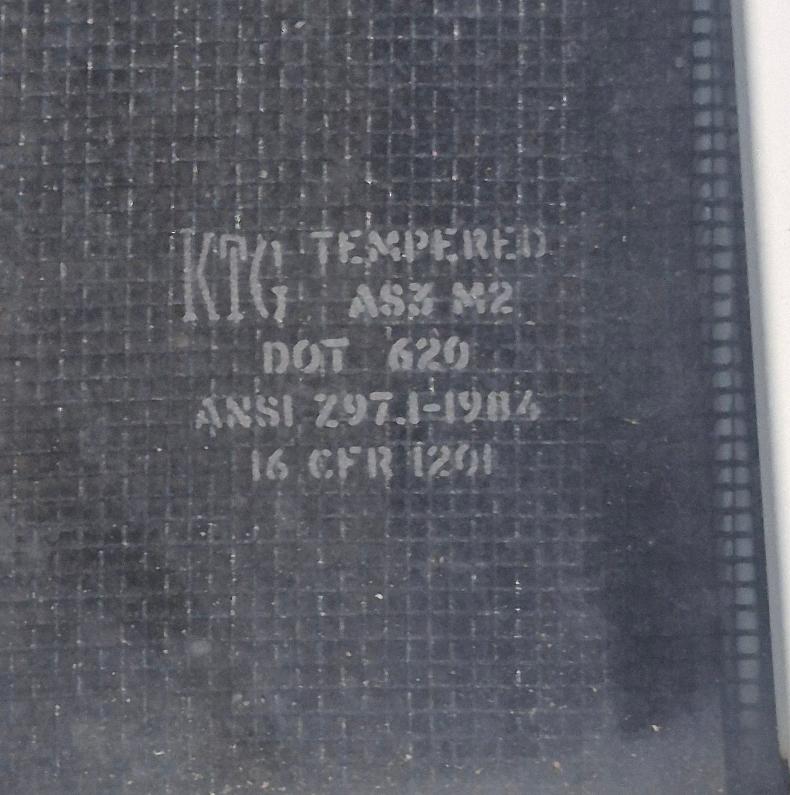 Used White Radius Opening Window : 23 1/4