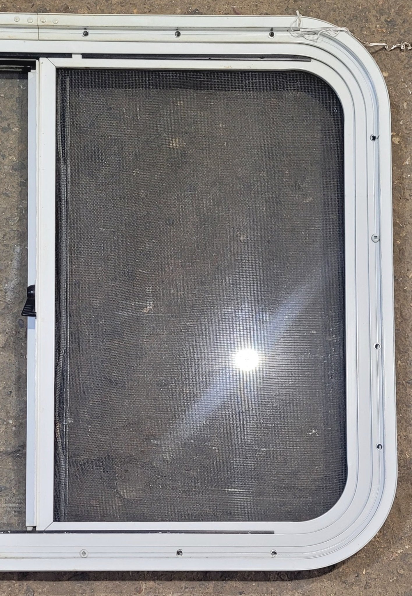 Used White Radius Opening Window : 26 1/2