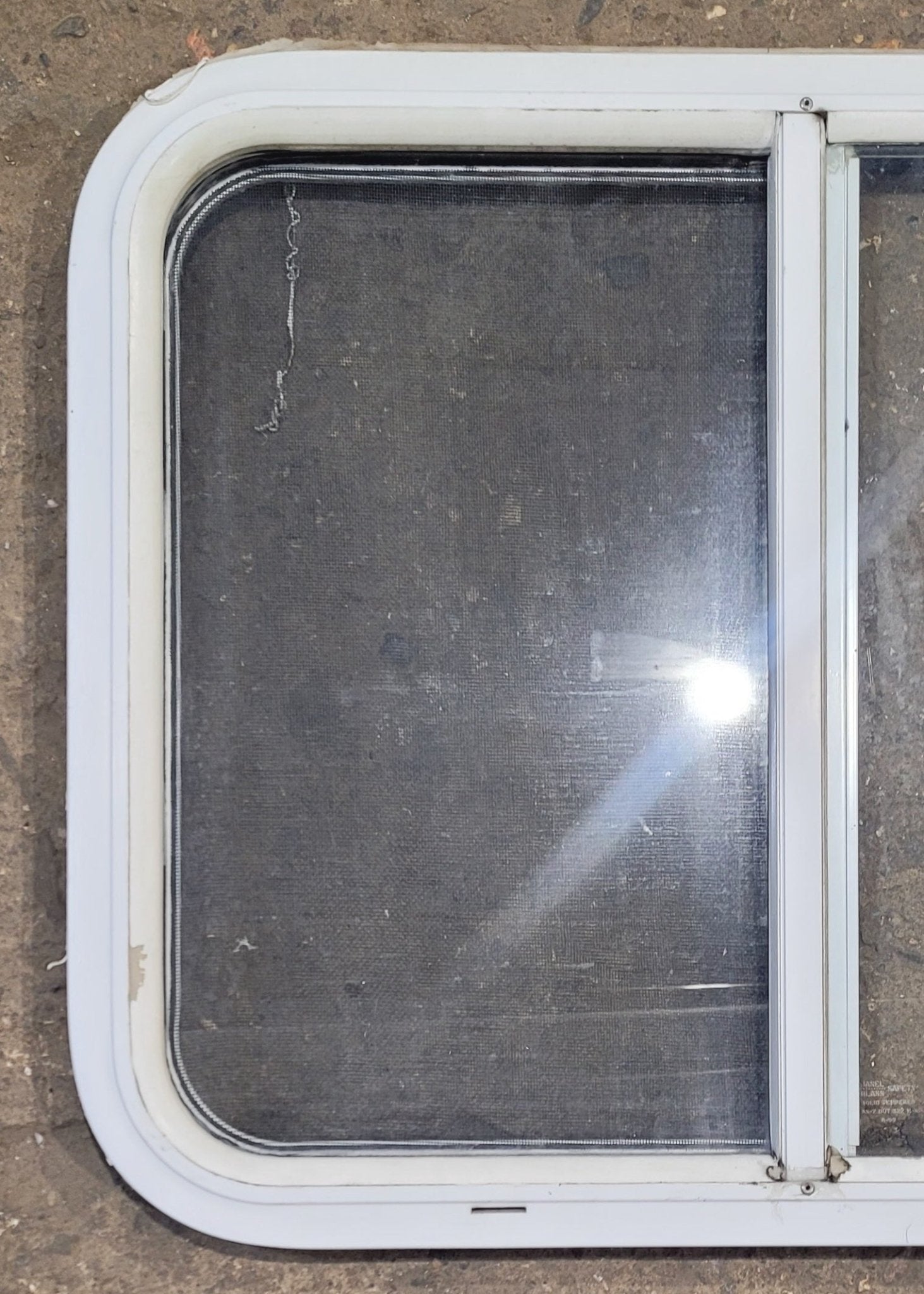 Used White Radius Opening Window : 26 1/2
