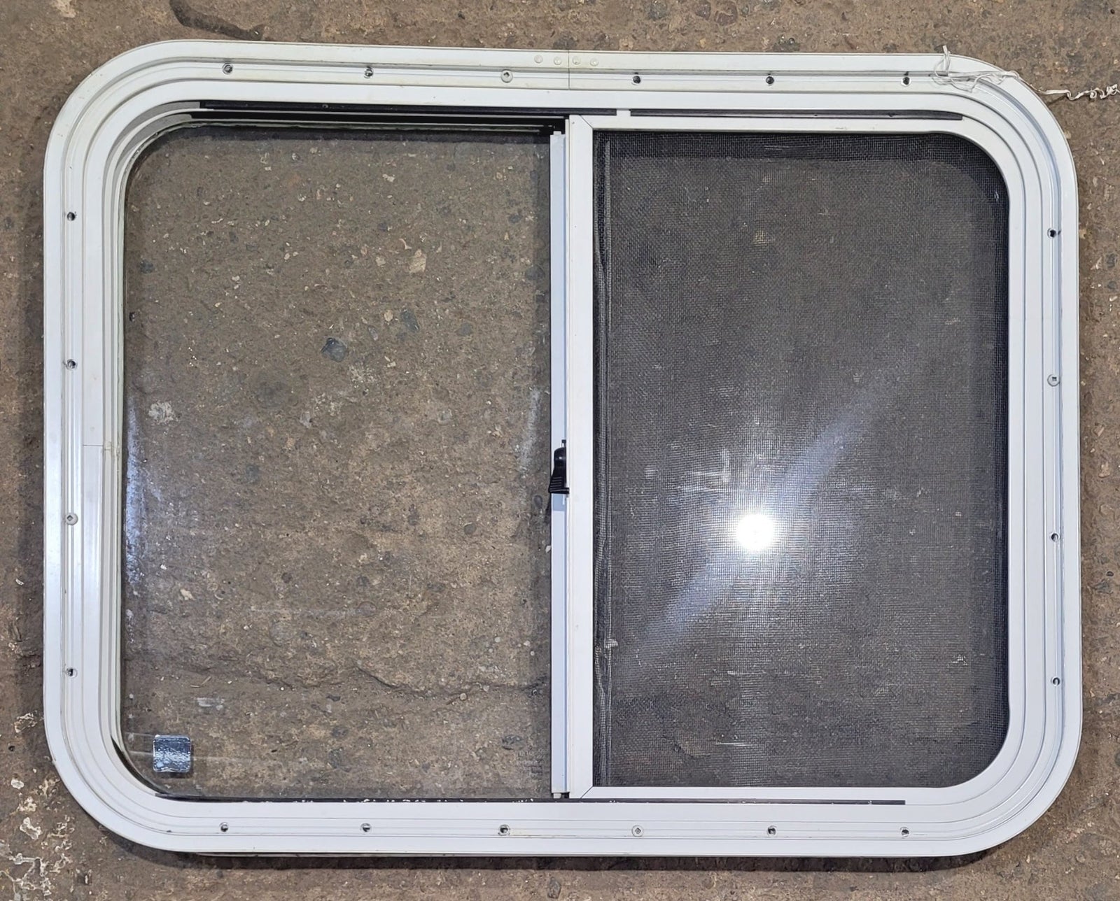Used White Radius Opening Window : 26 1/2