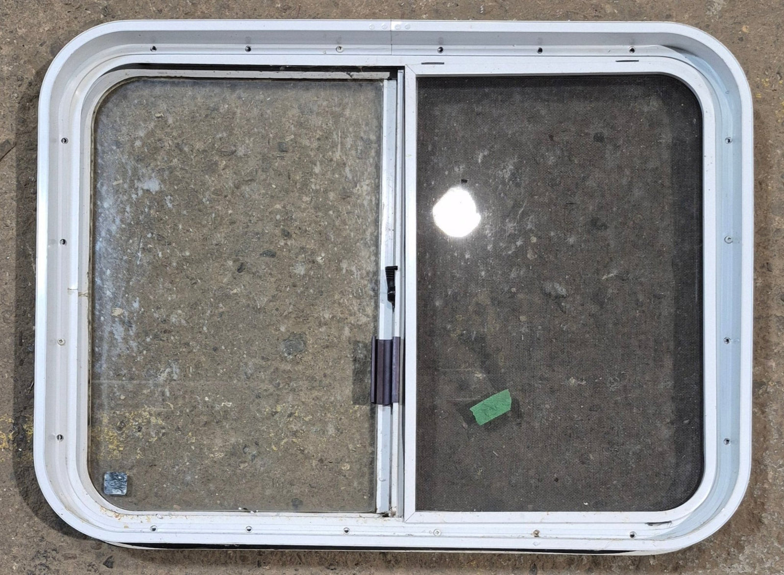 Used White Radius Opening Window : 29 1/2