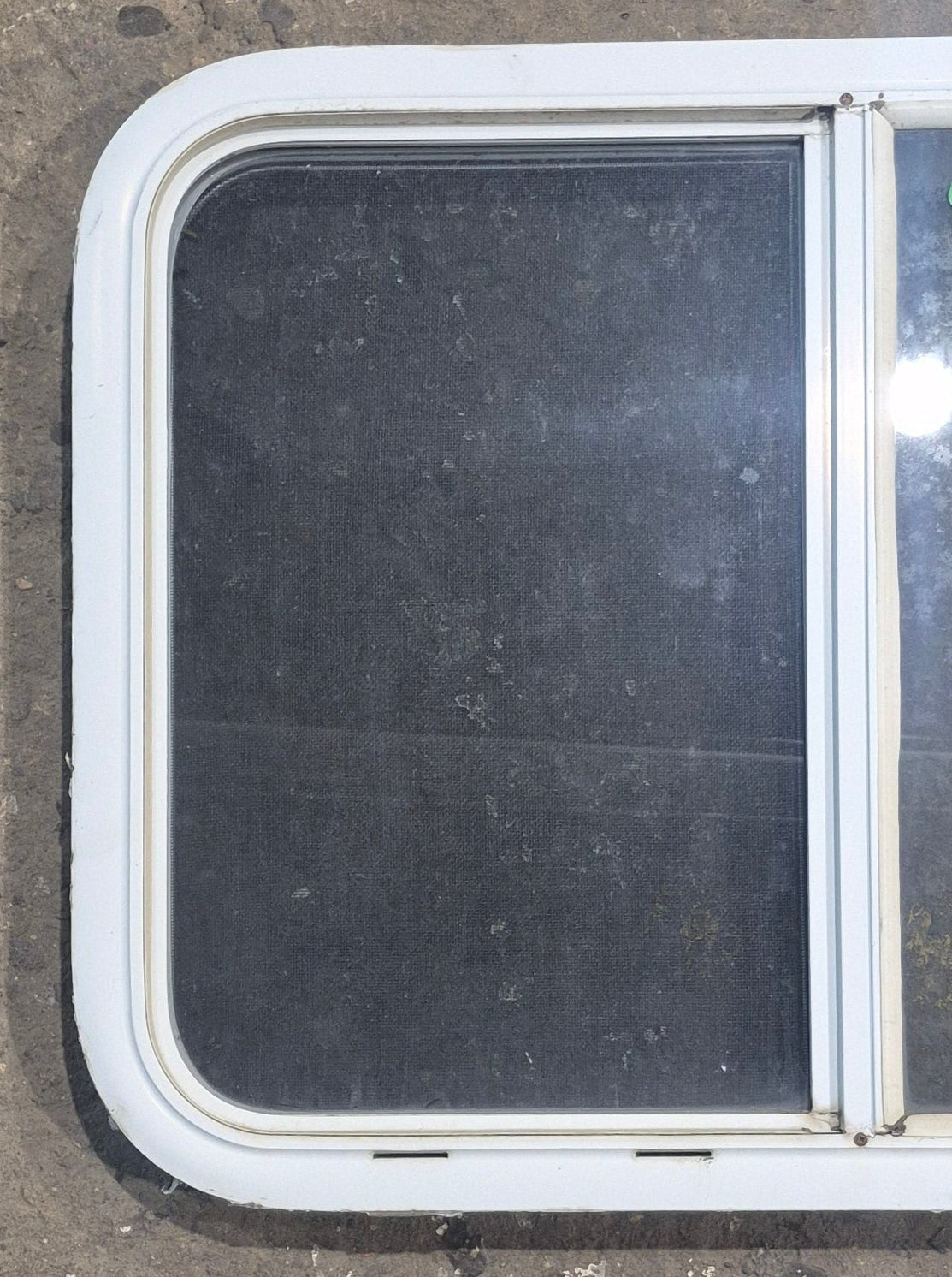 Used White Radius Opening Window : 29 1/2